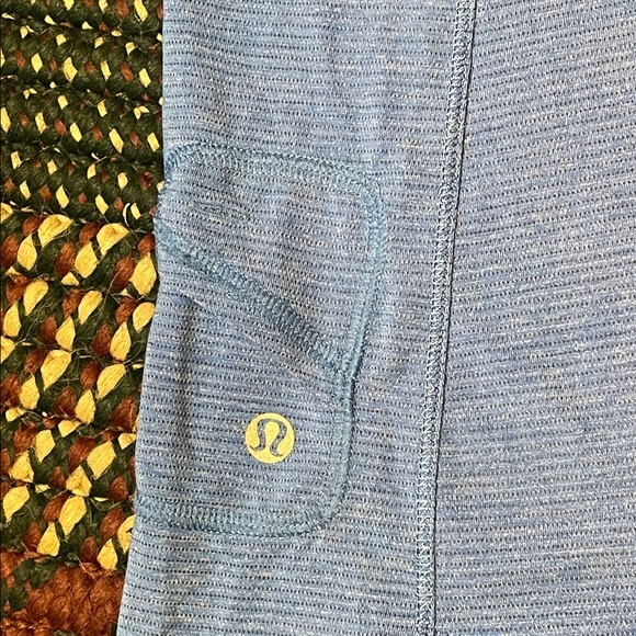 Lululemon 6 Run: Wild Short Sleeve Tech Porcelain Blue Reflective Ruffles - Picture 4 of 6